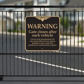 Automatic Gate Signs - "Warning" Square